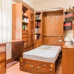 Rent a room of 120 m² in valencia