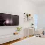 Rent 1 bedroom apartment of 34 m² in berlin