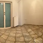 Ενοικίαση 3 υπνοδωμάτιο διαμέρισμα από 128 m² σε Alimos