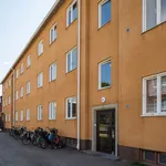 Hyr ett 4-rums lägenhet på 92 m² i Katrineholm