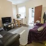 Rent 4 bedroom flat in West Midlands