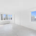 Rent 3 bedroom apartment in New York