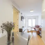 Rent 2 bedroom apartment of 55 m² in Barcelona