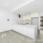 Rent 5 bedroom house in Greystanes