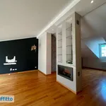 Rent 5 bedroom apartment of 220 m² in Milan