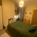 Rent 3 bedroom house in West Midlands