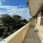 Affitto 3 camera appartamento di 64 m² in Genoa