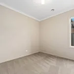 Rent 4 bedroom house in Tarneit