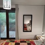 Rent 1 bedroom house of 60 m² in Βουλιαγμένη