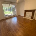 Rent 3 bedroom apartment in Doncaster