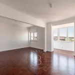 Rent 3 bedroom apartment of 117 m² in Lisbon