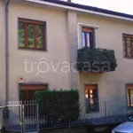 Rent 4 bedroom house of 180 m² in Pogliano Milanese