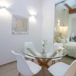 Alquilo 2 dormitorio apartamento de 50 m² en Valencia