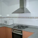 Alquilo 4 dormitorio apartamento de 140 m² en Valencia']