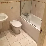 Rent 1 bedroom flat in Wakefield