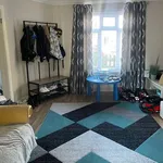 Rent 3 bedroom flat in West Midlands