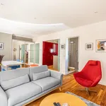 Rent 1 bedroom apartment of 52 m² in Paris