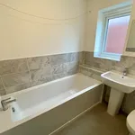 Rent 3 bedroom flat in Harborough