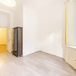 Pronajměte si 3 ložnic/e byt o rozloze 92 m² v Prague