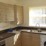 Rent 3 bedroom flat in South East England