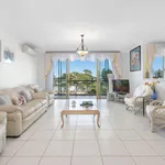 Rent 3 bedroom apartment in Wollongong