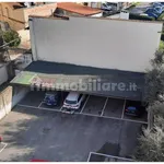 Affitto 5 camera appartamento di 140 m² in Florence