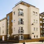 Rent 4 bedroom apartment in Torquay