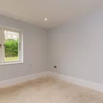 Rent 2 bedroom flat in South East England