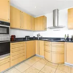 Rent 4 bedroom flat in Vale of White Horse