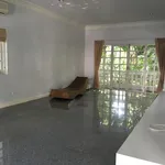 Rent 4 bedroom house of 350 m² in Bangkok