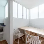 Rent 3 bedroom apartment in seville