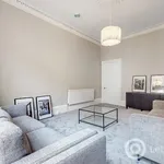 Rent 6 bedroom flat in Glasgow