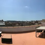 Rent 13 bedroom apartment in Barcelona