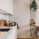 Rent 1 bedroom apartment in lisbon