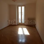 Rent 3 bedroom apartment of 90 m² in Lecco