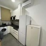 Rent a room of 100 m² in Barcelona