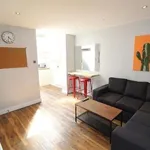 Rent 4 bedroom house in Preston