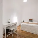 Rent a room in lisbon