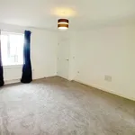 Rent 4 bedroom house of 106 m² in Salford