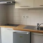 Appartement de 30 m² avec 2 chambre(s) en location à Poitiers