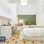 Rent 7 bedroom apartment in Barcelona