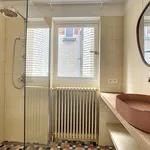 Maison de 600 m² avec 7 chambre(s) en location à Brussel