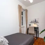 Rent a room in lisbon