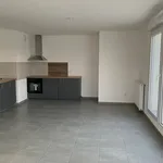 Rent 2 bedroom apartment of 62 m² in Angers