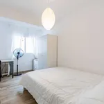 Rent a room of 85 m² in valencia