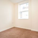 Rent 3 bedroom flat in West Midlands