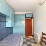 Rent a room of 75 m² in madrid