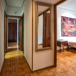 Rent 3 bedroom apartment in Madrid