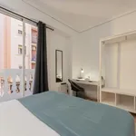 Rent 4 bedroom apartment in Valencia