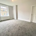 Rent 3 bedroom house in Kirklees